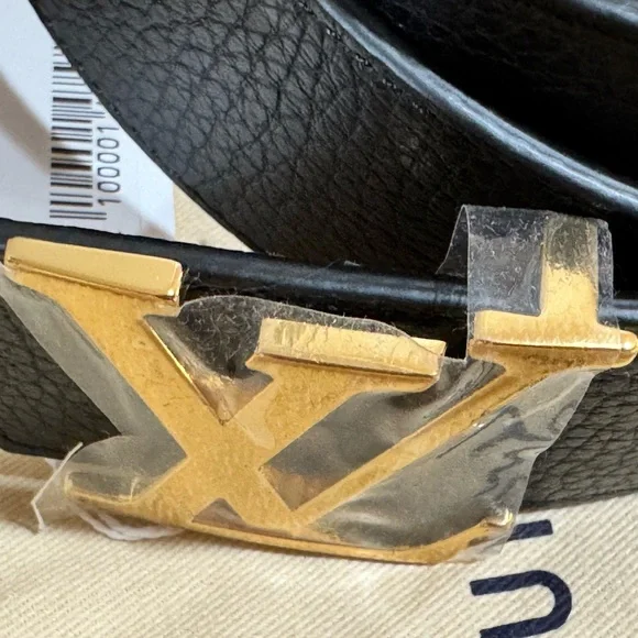 Louis Vuitton Black & Tan Reversible Initials 40MM Leather Belt Size 95